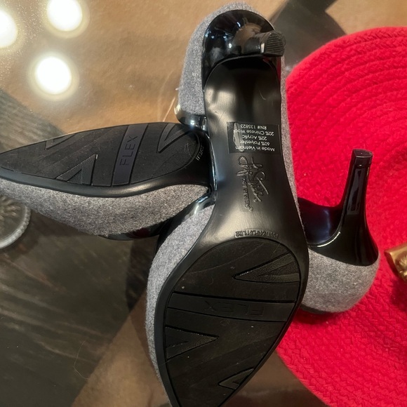 Life Stride Gray Kitten Heels  for Effortless Elegance (New Without Tags) - Picture 4 of 5